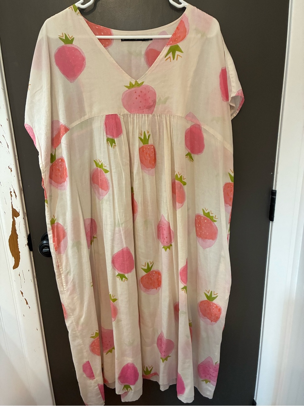 BEAUTIFUL Gudrun Sjoden Pink Strawberry Watercolor Print Organic Cotton Maxi